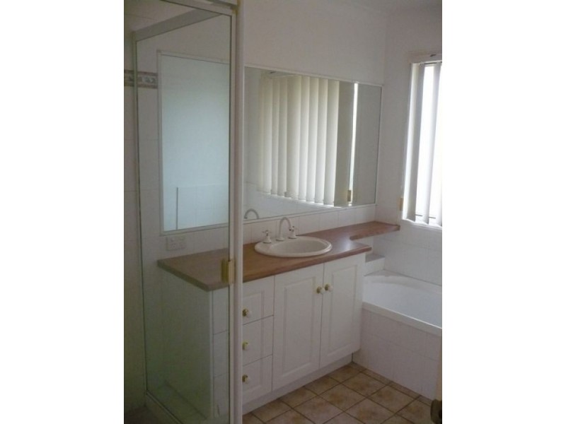 22 Deborah Place, Westlake QLD 4074