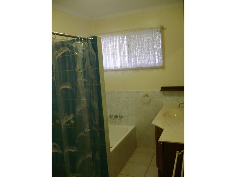 38 Tyrell Road, Jamboree Heights QLD 4074