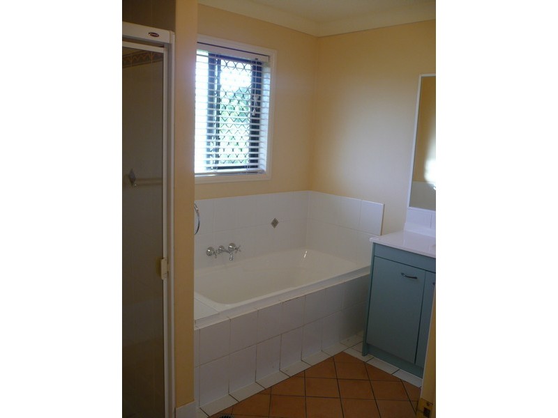 26 Crossacres Street, Doolandella QLD 4077