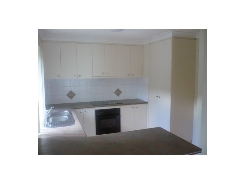 12  Midcrest Lane, Springfield QLD 4300