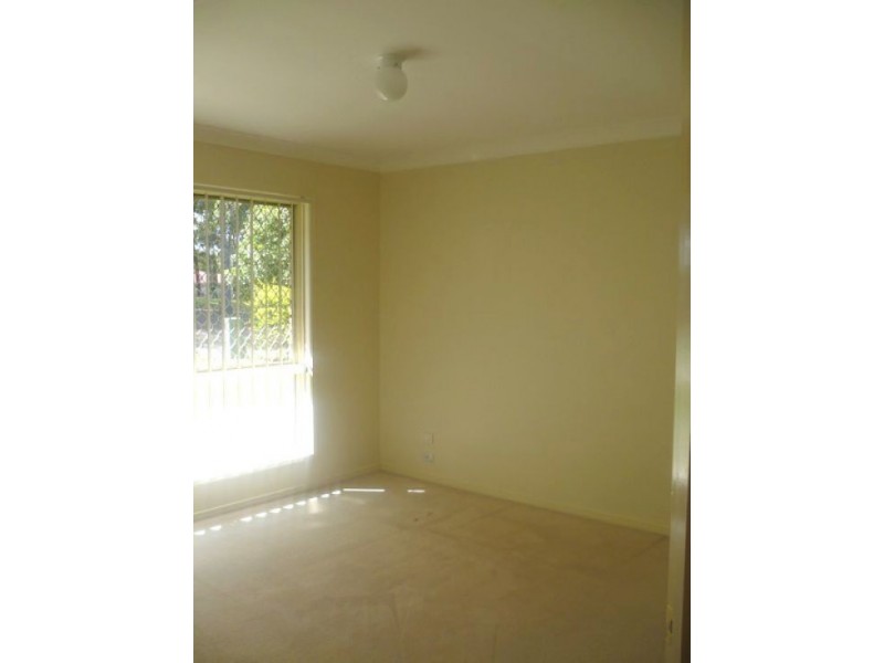 12  Midcrest Lane, Springfield QLD 4300
