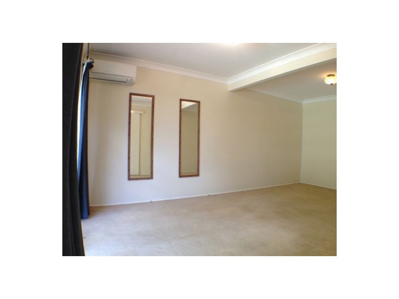 7 Fathom Close, Jamboree Heights QLD 4074