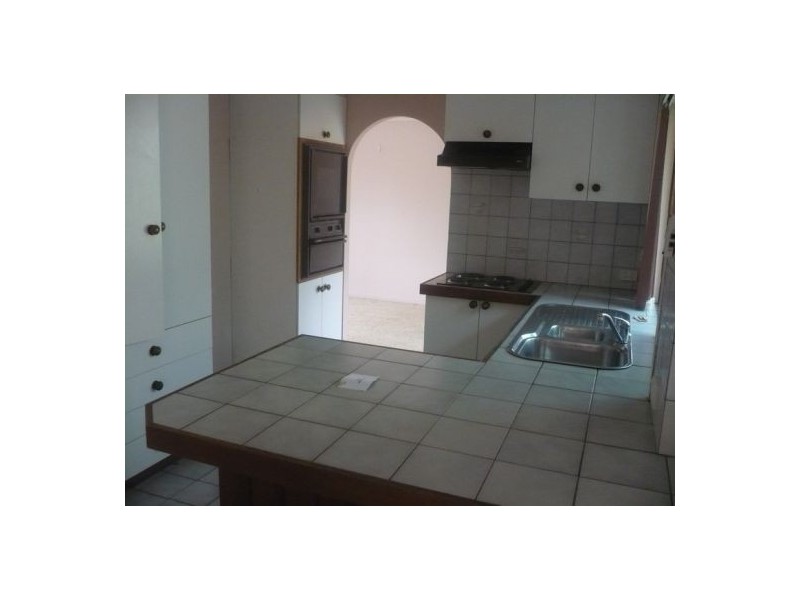 26 Loddon Street, Riverhills QLD 4074