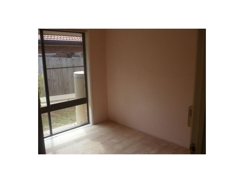 26 Loddon Street, Riverhills QLD 4074