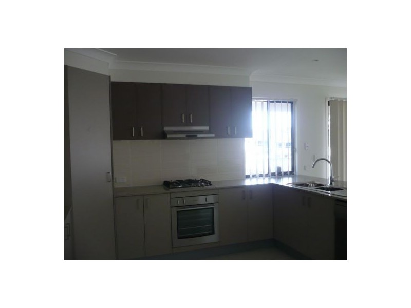 31 Turquoise Crescent, Springfield Lakes QLD 4300