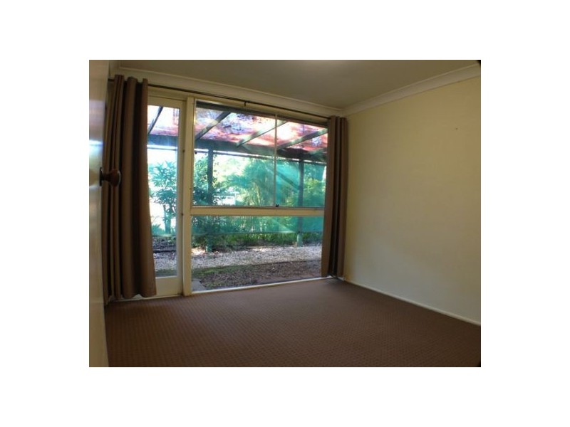 1 Kewarra Street, Kenmore QLD 4069