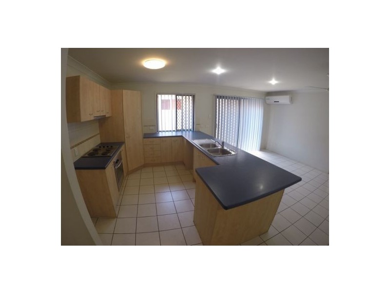 27 Leonie Place, Doolandella QLD 4077