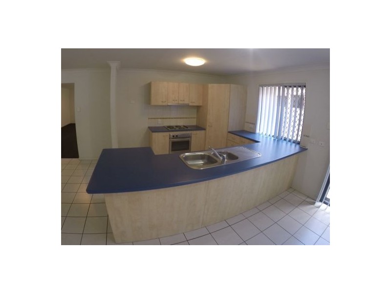 27 Leonie Place, Doolandella QLD 4077