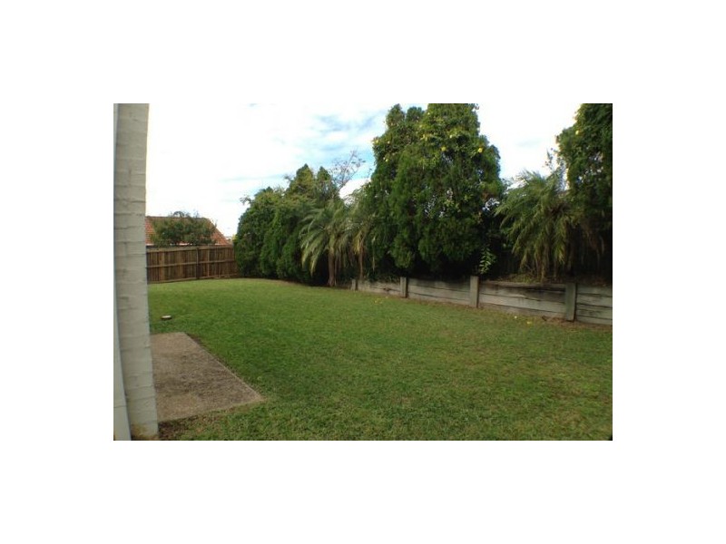 117 Pallert Street, Middle Park QLD 4074