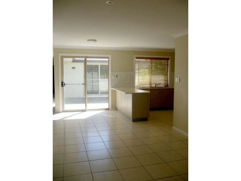 12 Copmanhurst Place, Sumner QLD 4074