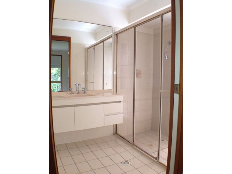 24 Baikal Place, Westlake QLD 4074