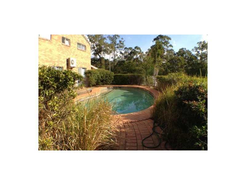 1/1 Abel Smith Crescent, Mount Ommaney QLD 4074