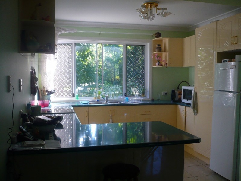 15 Woodlands Avenue, Camira QLD 4300