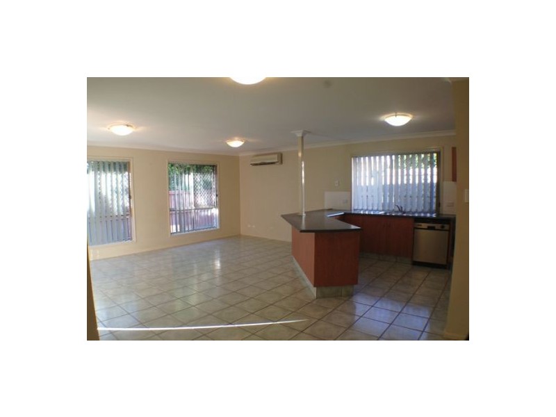 30 Mapleton Crescent, Forest Lake QLD 4078