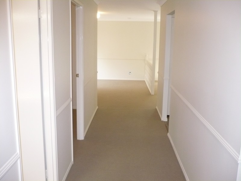 7 Ornata Place, Forest Lake QLD 4078