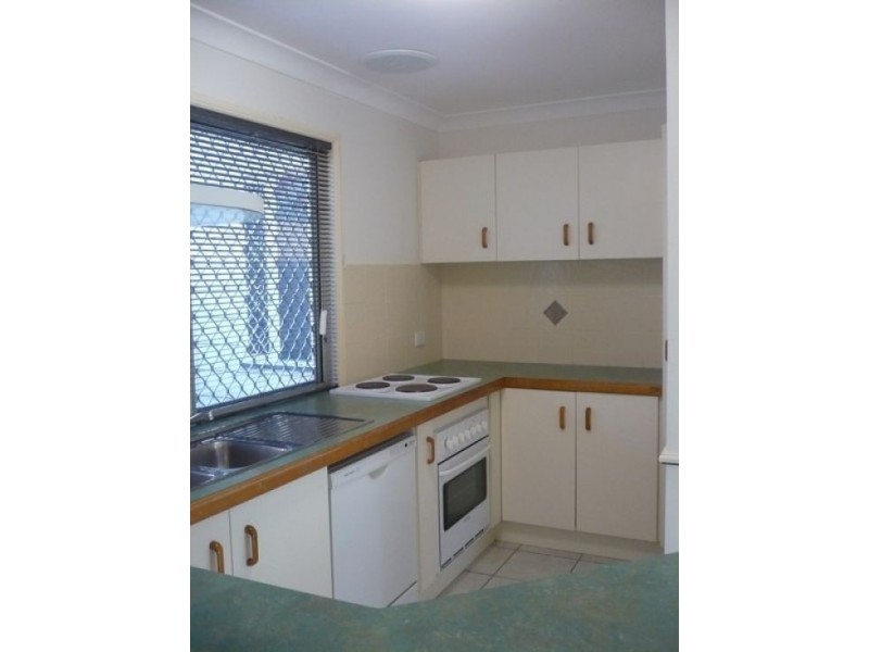 3 Beerwah Place, Forest Lake QLD 4078