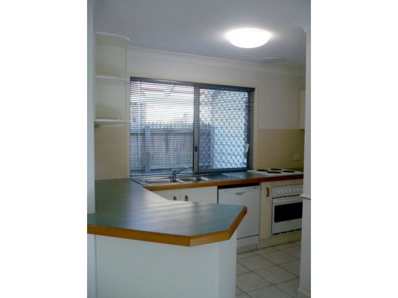 3 Beerwah Place, Forest Lake QLD 4078