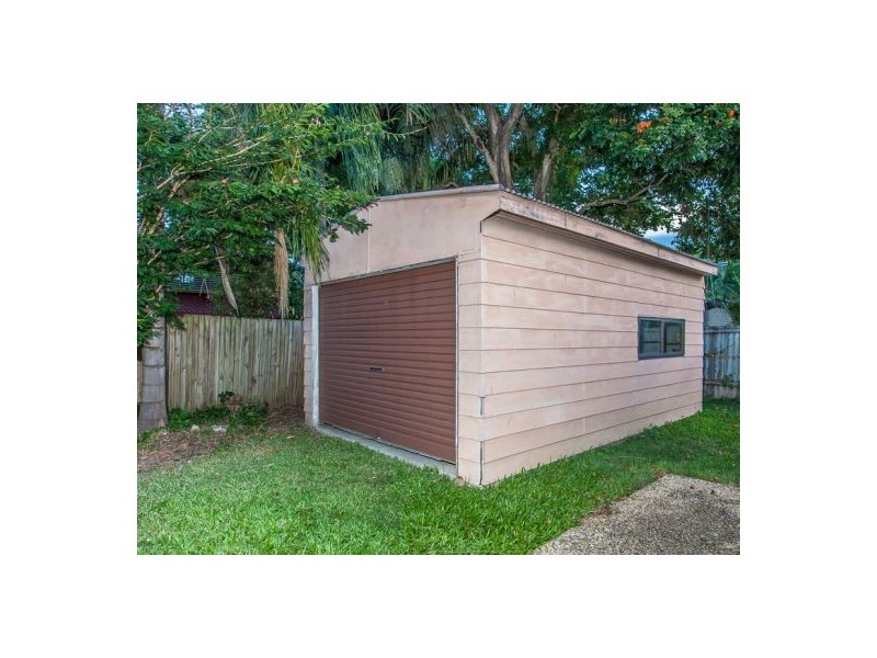 8 Carnegie Street, Westlake QLD 4074