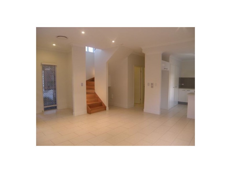 29 Kennard Street, Corinda QLD 4075