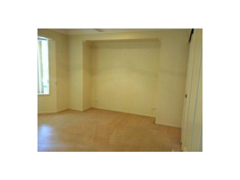 21 Richmond Place, Forest Lake QLD 4078