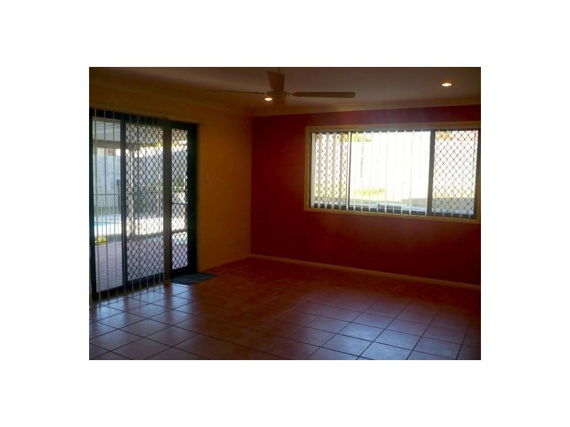 16 Lotus Place, Springfield QLD 4300