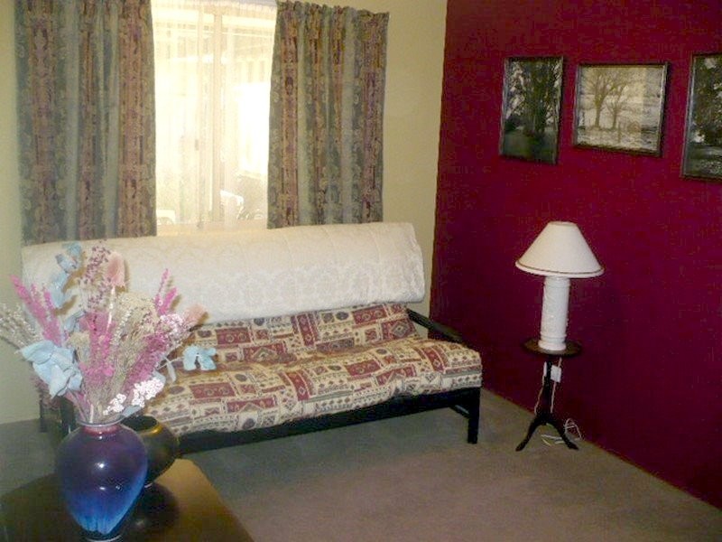 7 Riseborough Cres, Crestmead QLD 4132