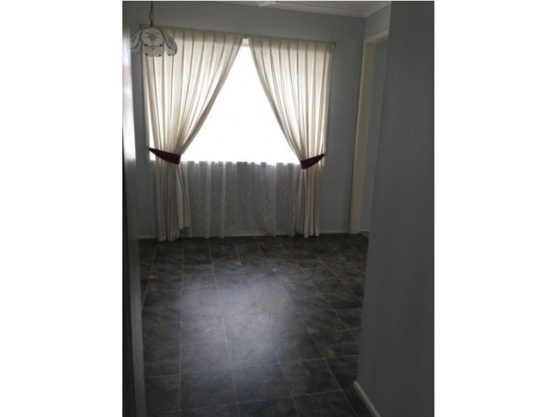 3 Ebrill Street, Jamboree Heights QLD 4074