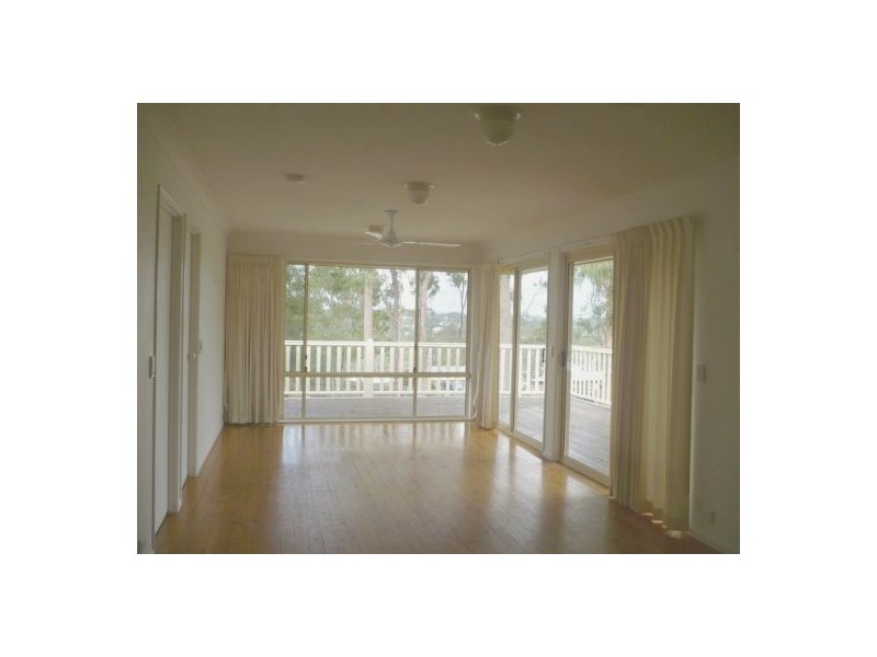 3 Lauren Court, Camira QLD 4300