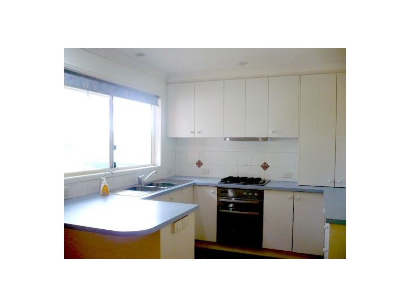 3 Lauren Court, Camira QLD 4300