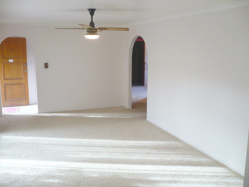 17 Pallert Street, Middle Park QLD 4074