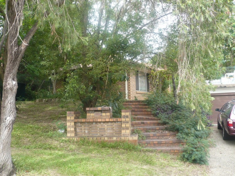 23 Sirocco St, Jamboree Heights QLD 4074