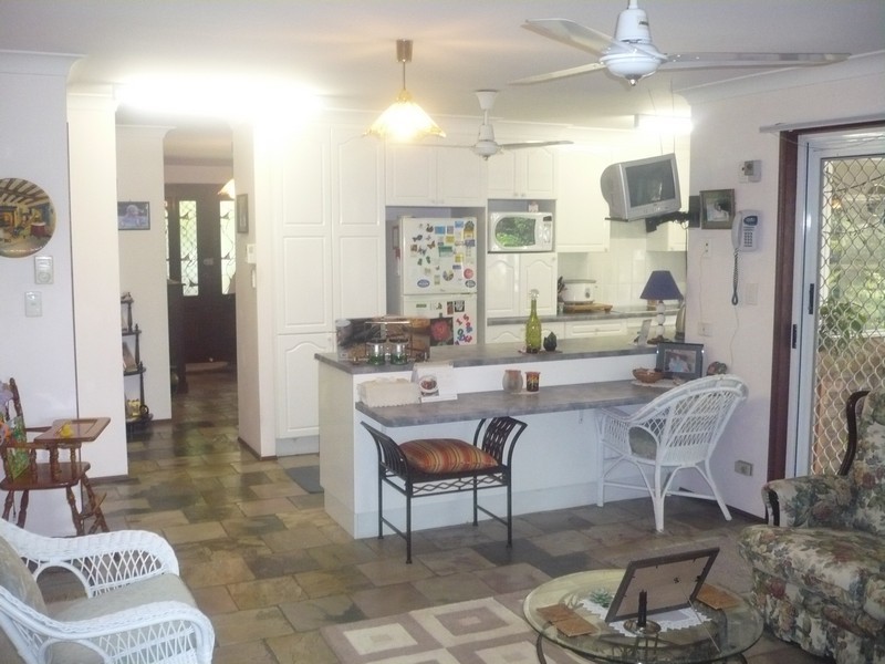 17 Crestwood Drive, Camira QLD 4300