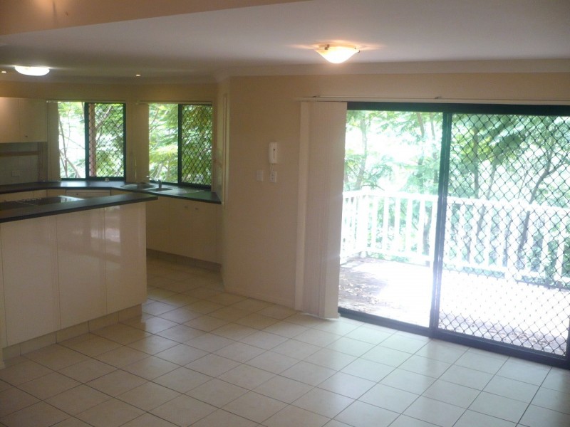 9/84 Ludlow Street, Chapel Hill QLD 4069