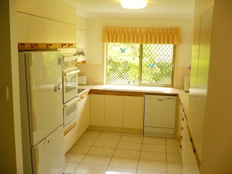 13 Sumac street, Middle Park QLD 4074