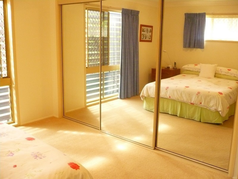 13 Sumac street, Middle Park QLD 4074