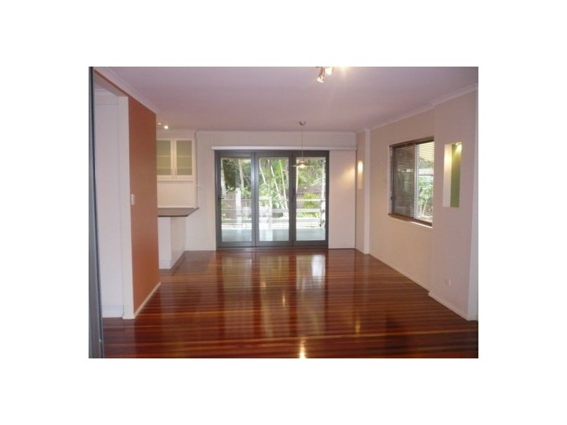 12 Troop St, Jamboree Heights QLD 4074