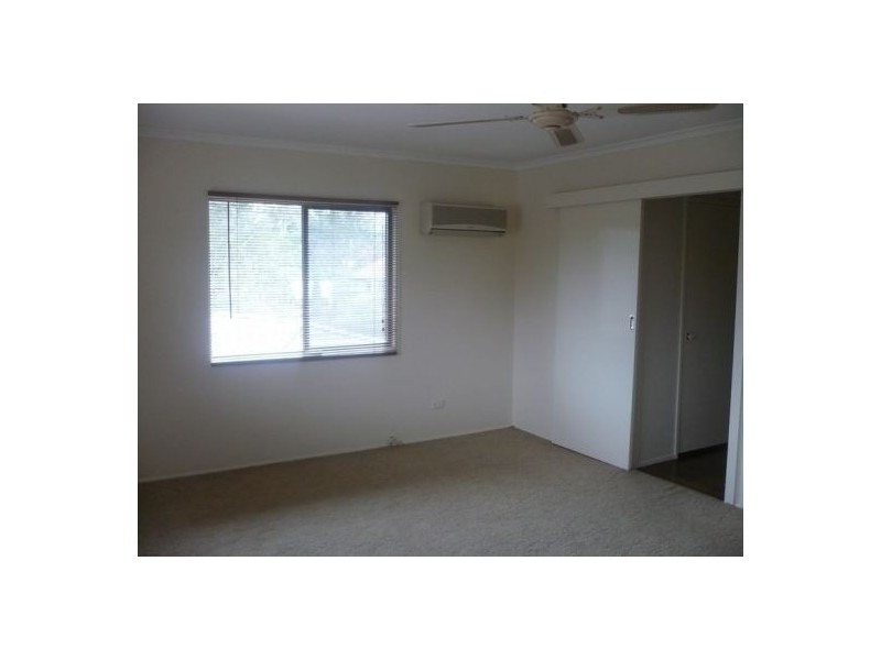 12 Troop St, Jamboree Heights QLD 4074