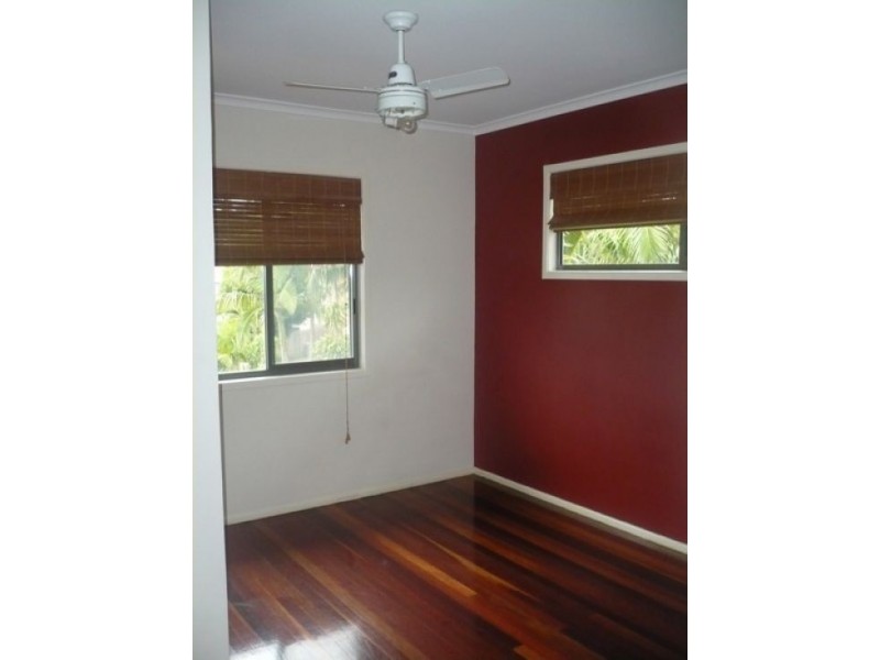 12 Troop St, Jamboree Heights QLD 4074