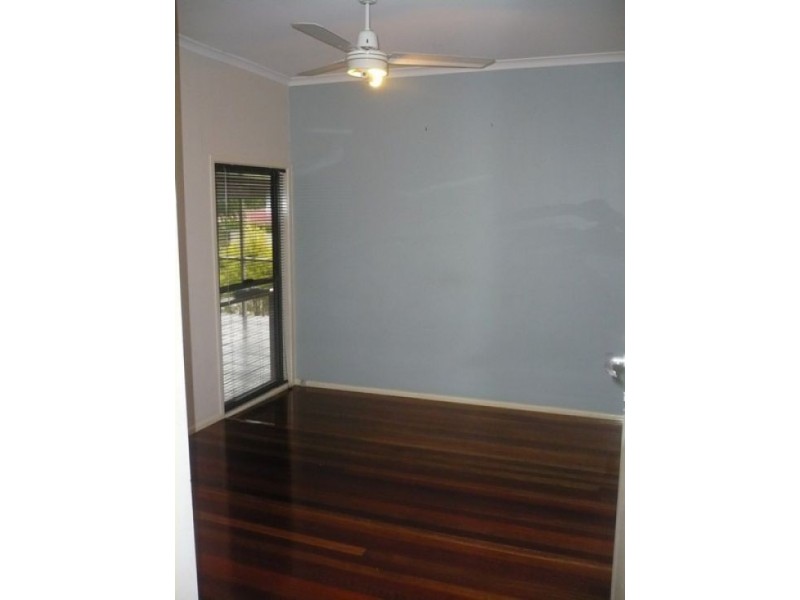 12 Troop St, Jamboree Heights QLD 4074