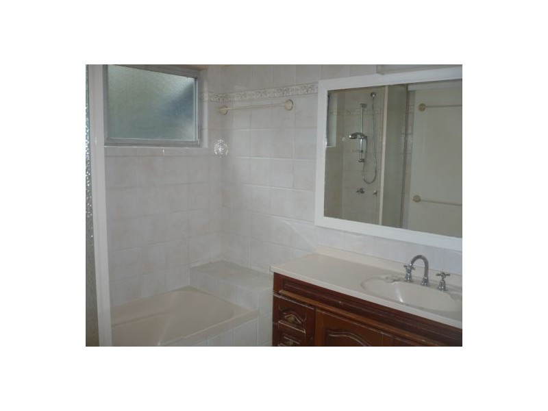 12 Troop St, Jamboree Heights QLD 4074