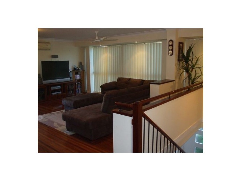 32 Patrol Street, Jamboree Heights QLD 4074