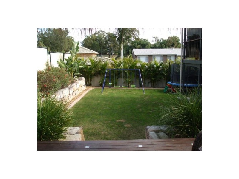 32 Patrol Street, Jamboree Heights QLD 4074