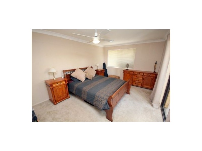 15 Colonsay Street, Middle Park QLD 4074