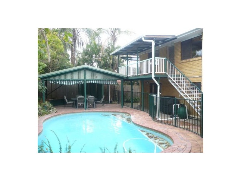 15 Colonsay Street, Middle Park QLD 4074