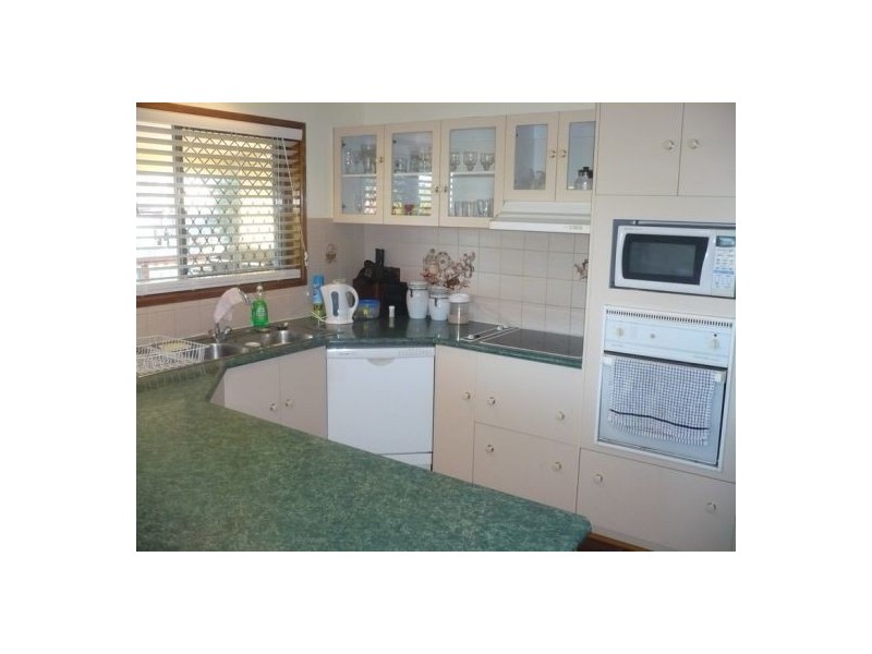 22 Poseidon Crescent, Jamboree Heights QLD 4074