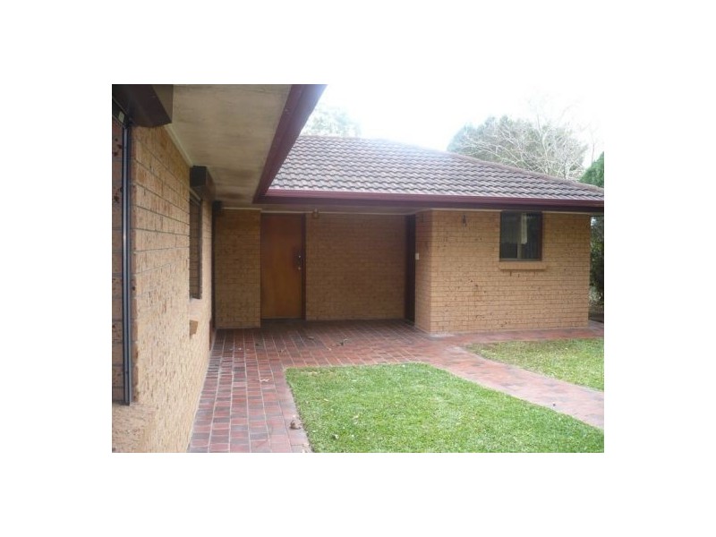 42 Langlo Street, Riverhills QLD 4074