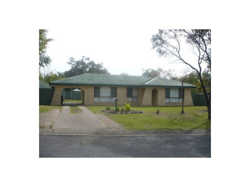 31 Ebrill Street, Jamboree Heights QLD 4074