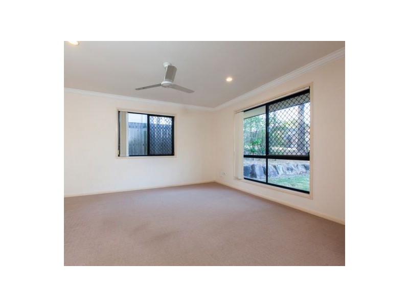 43 Yale Circuit, Forest Lake QLD 4078