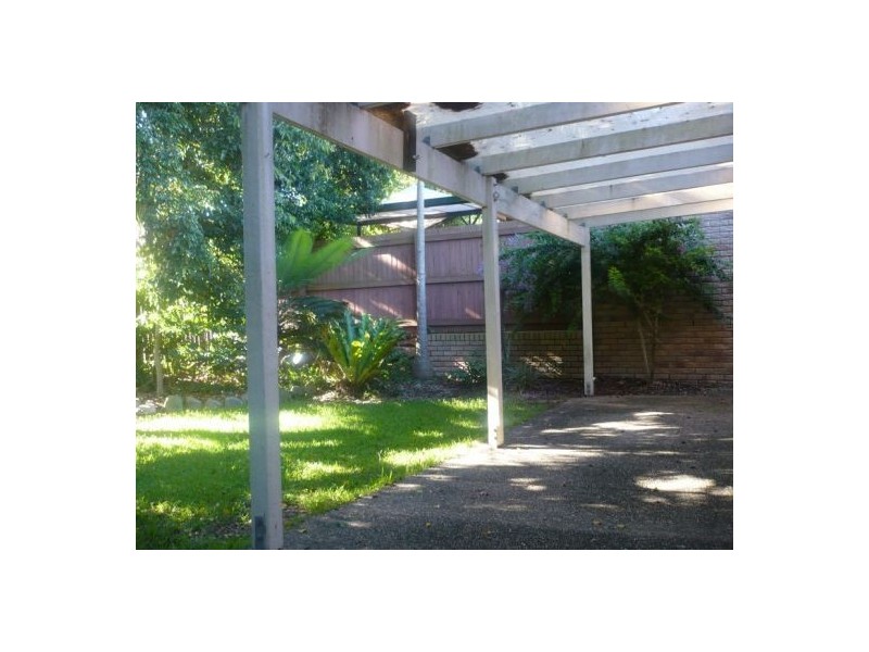 4 Conifer Place, Forest Lake QLD 4078