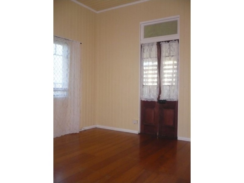 67 Albert Street, Goodna QLD 4300